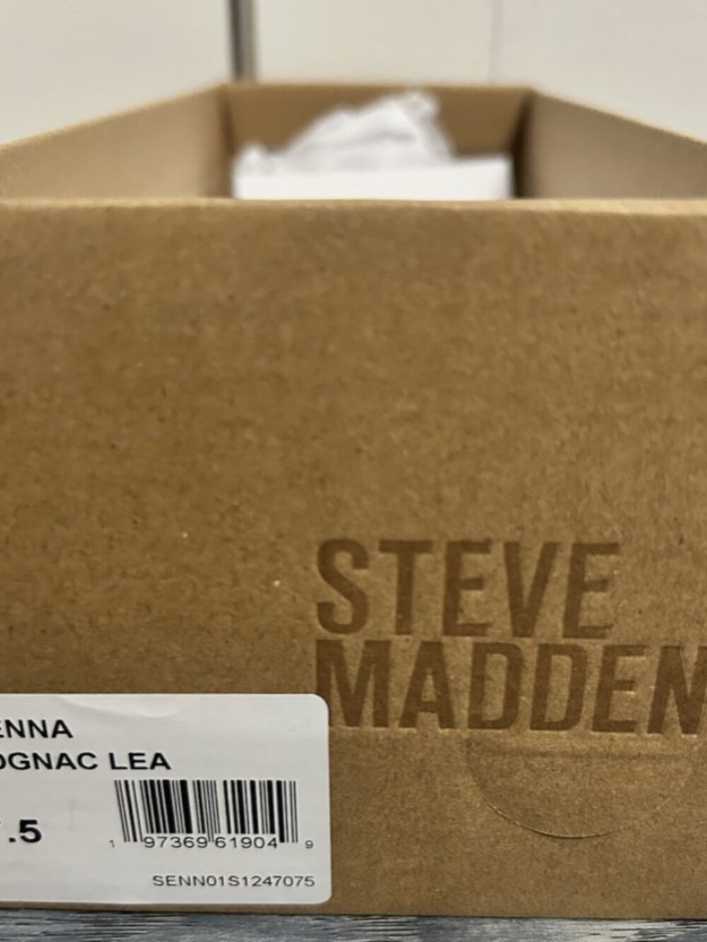Steve Madden Sienna Cognac Leather Slides Sandals Size 7.5 New/w Box - Picture 3 of 5